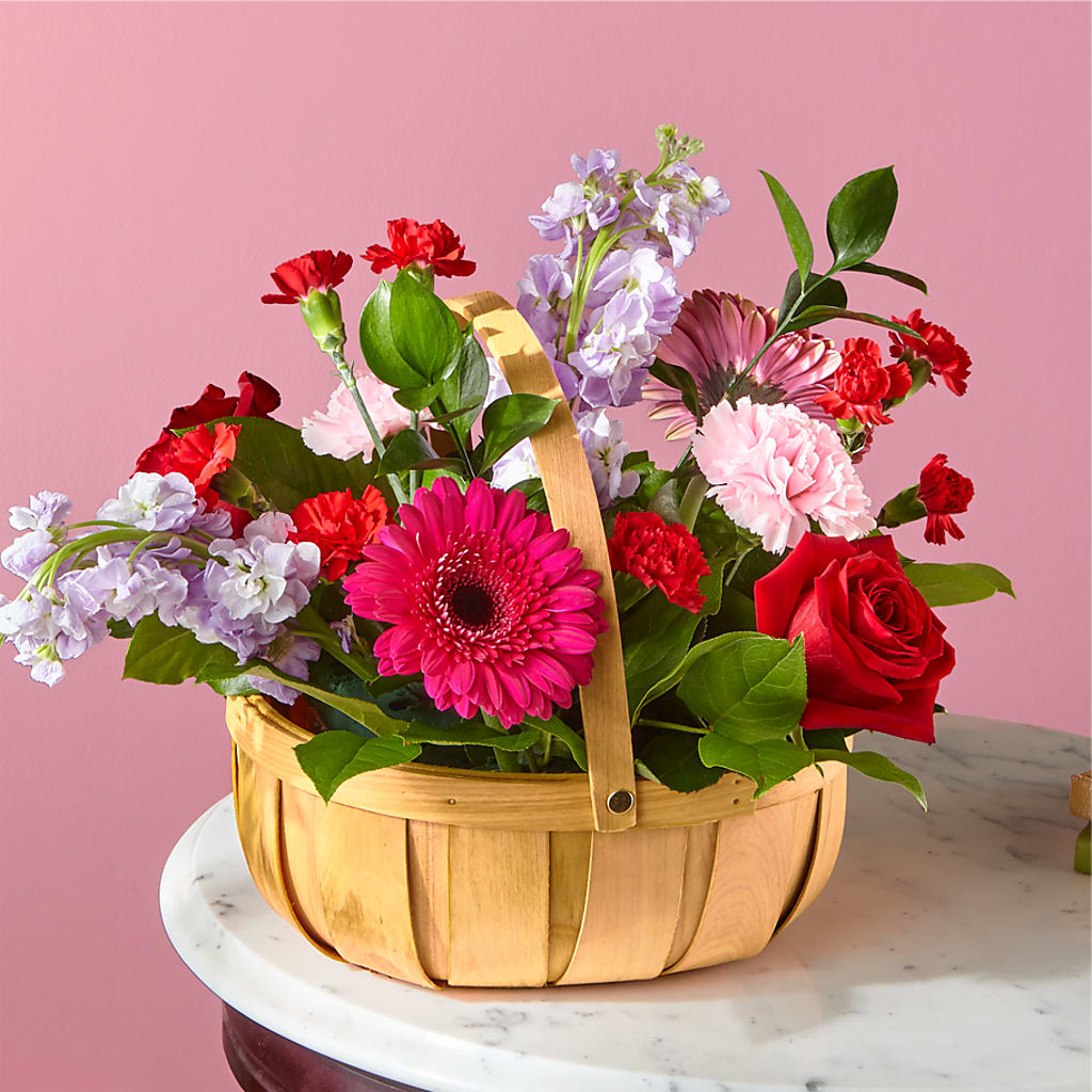 Pink Picnic Basket – Blakley Flower Shop Llc, Blakely GA