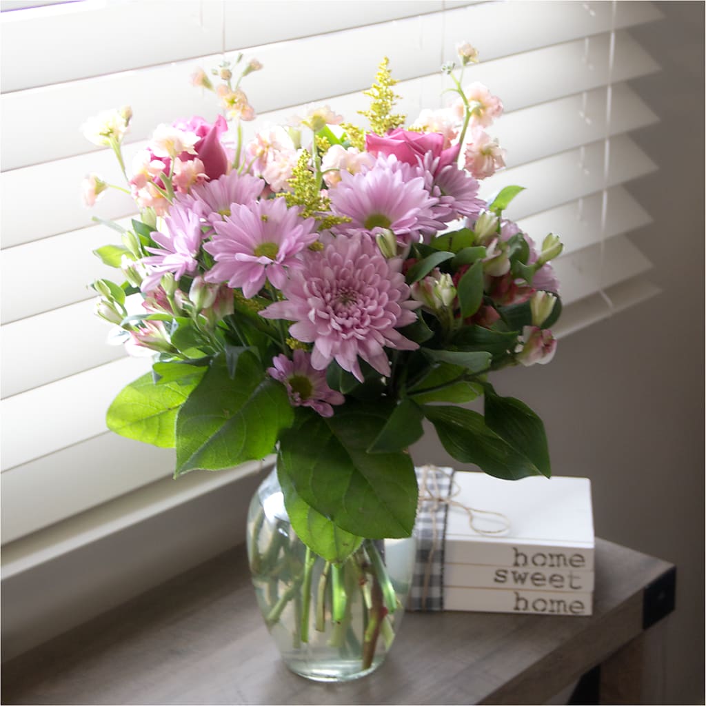 Pastel Tradition - A Florist Original –  Blakley Flower Shop Llc, Blakely GA