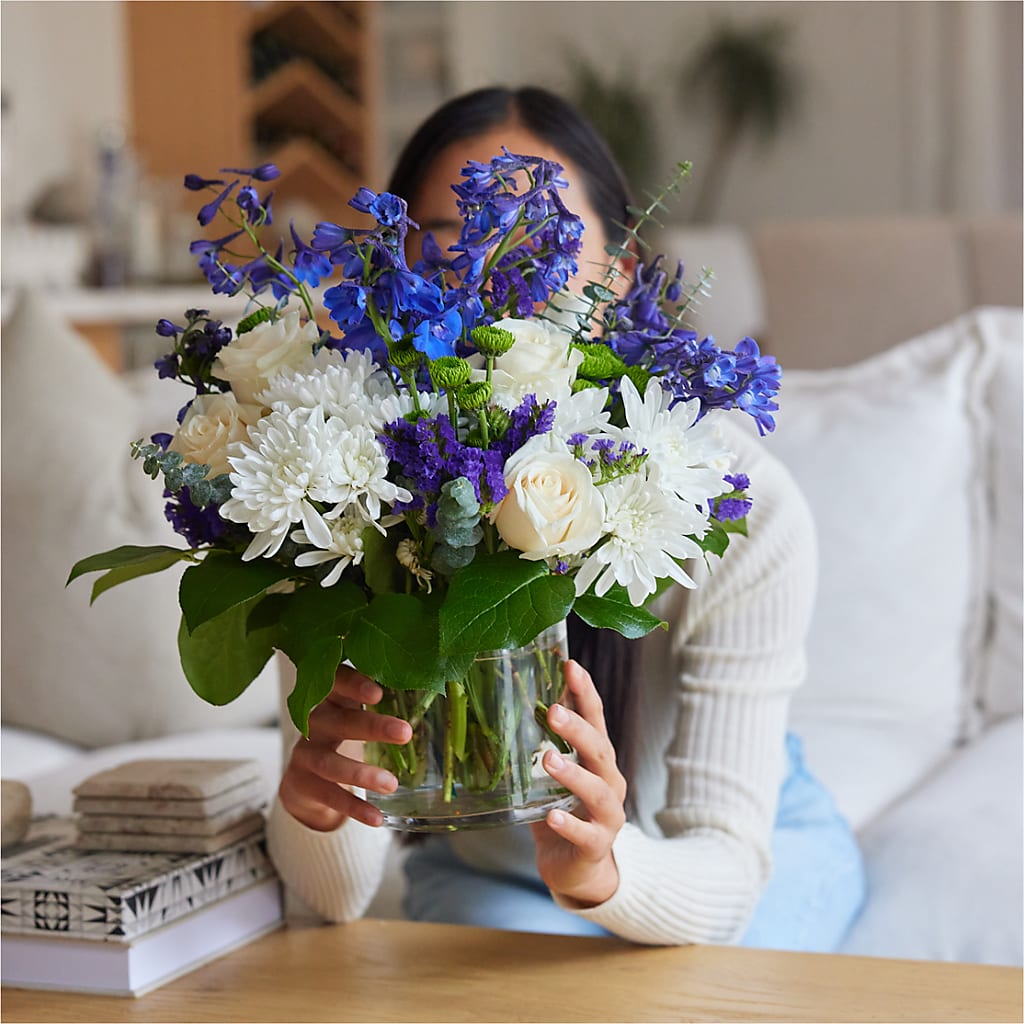 Cerulean Waves Bouquet –  Blakley Flower Shop Llc, Blakely GA