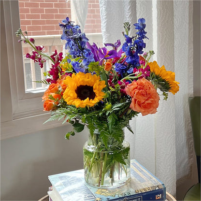 Rays of Life Bouquet –  Blakley Flower Shop Llc, Blakely GA