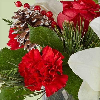 Glistening Icicles Bouquet –  Blakley Flower Shop Llc, Blakely GA